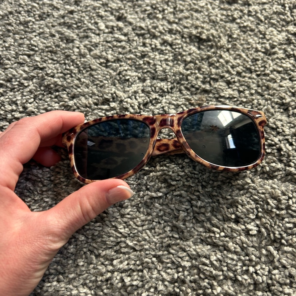 Leopard Print Sunglasses